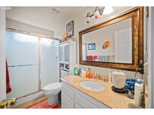 1785 Nw ROLLING HILL Dr, Beaverton, OR 97006