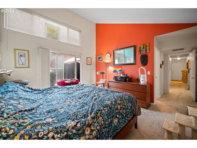 1785 Nw ROLLING HILL Dr, Beaverton, OR 97006