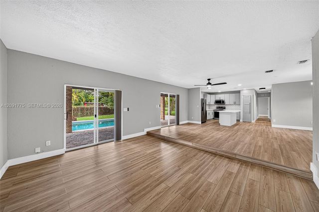 17400 SW 89th Court, Palmetto Bay, FL 33157