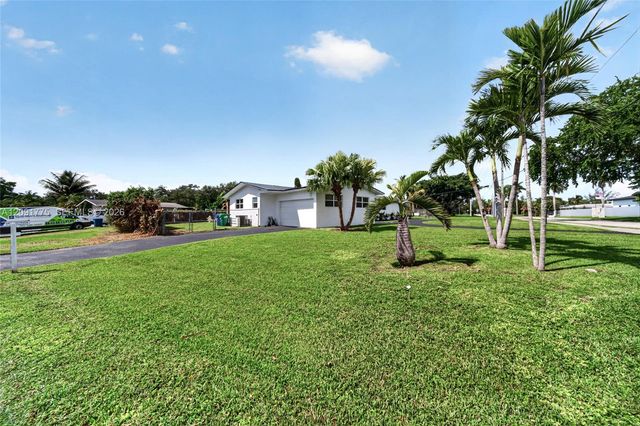 17400 SW 89th Court, Palmetto Bay, FL 33157