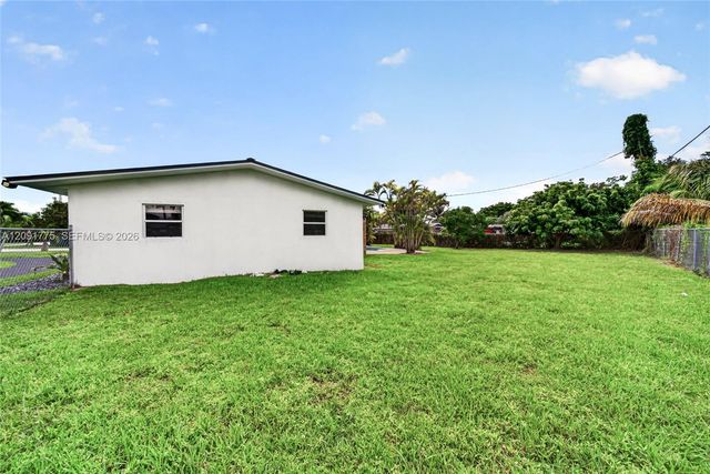 17400 SW 89th Court, Palmetto Bay, FL 33157
