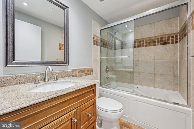 546 ROCKBRIDGE DR SE, Leesburg, VA 20175