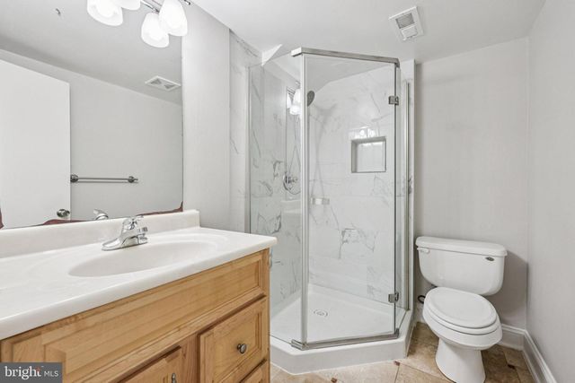 546 ROCKBRIDGE DR SE, Leesburg, VA 20175