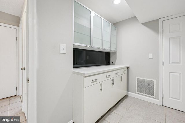 546 ROCKBRIDGE DR SE, Leesburg, VA 20175