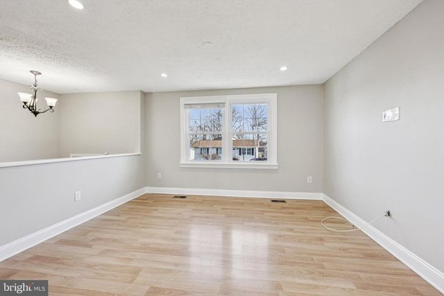 546 ROCKBRIDGE DR SE, Leesburg, VA 20175