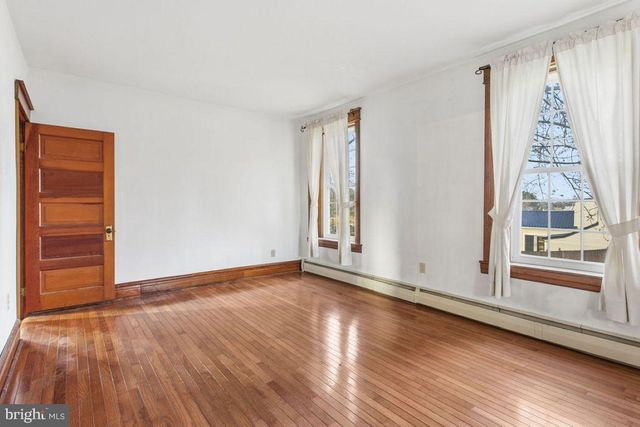 850 IRISHTOWN RD, New Oxford, PA 17350