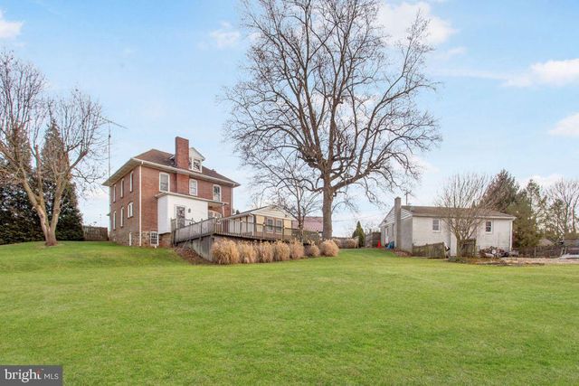 850 IRISHTOWN RD, New Oxford, PA 17350