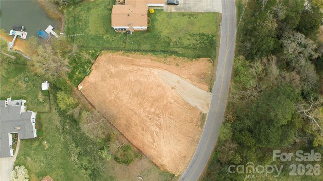 212 Ponderosa Circle, Mooresville, NC 28117