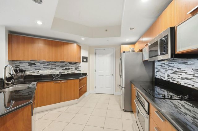 241 RIVERSIDE DRIVE 207, Daytona Beach, FL 32117