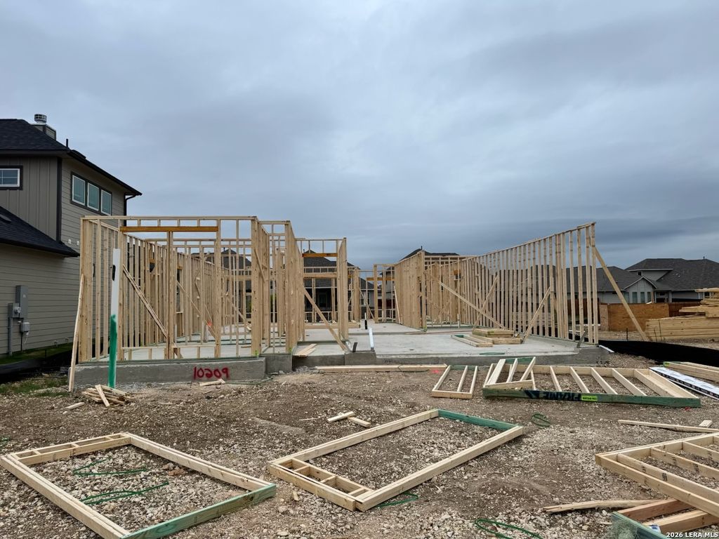 10209 Bartenheim Drive, Schertz, TX 78154