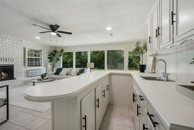 14821 Kleberg Road, Dallas, TX 75253