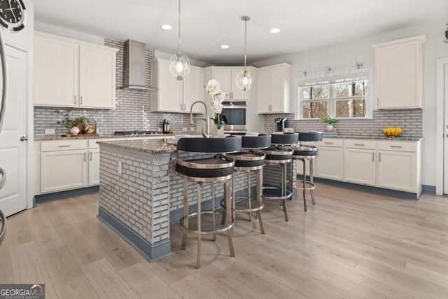 242 Harmony Lake Drive, Canton, GA 30115