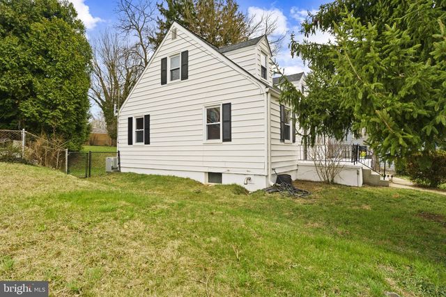 1911 KERNAN DR, Baltimore, MD 21207
