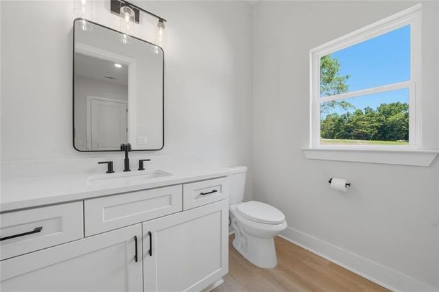 31 Kirk Road NW, White, GA 30184