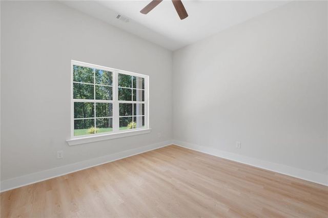 31 Kirk Road NW, White, GA 30184