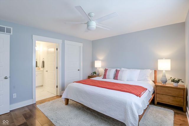 10472 Lower Garden Way, Zionsville, IN 46077