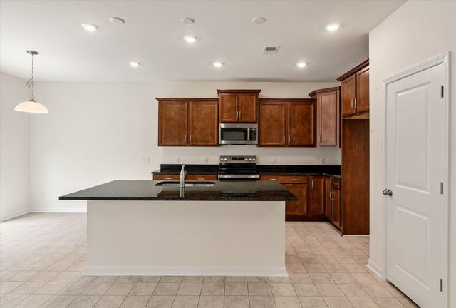 369 Blue Oak Drive, Moncks Corner, SC 29461