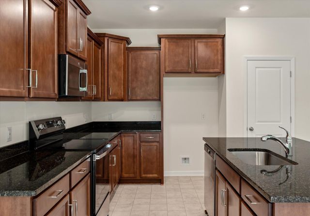 369 Blue Oak Drive, Moncks Corner, SC 29461