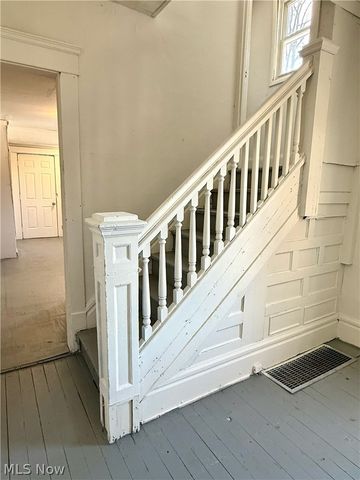 839 Kenyon Street, Akron, OH 44311