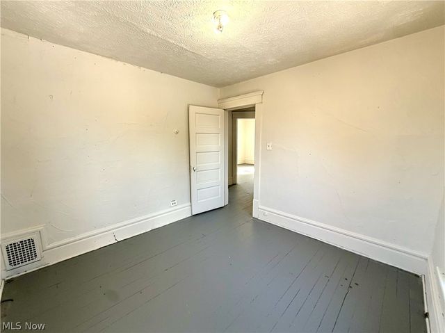 839 Kenyon Street, Akron, OH 44311