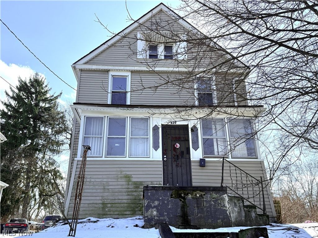 839 Kenyon Street, Akron, OH 44311