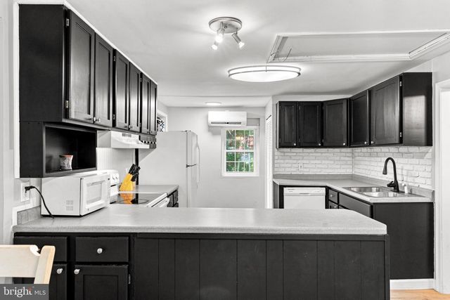 700 TOMAHAWK TRL, Winchester, VA 22602