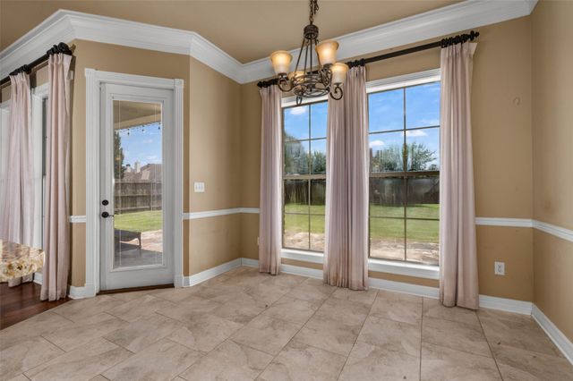 407 Carnaby Court, Bossier City, LA 71111