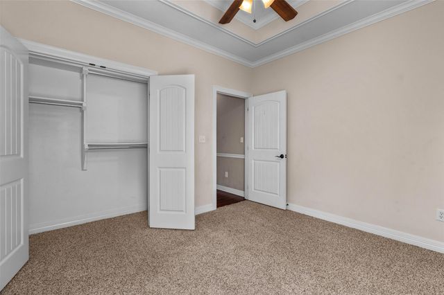 407 Carnaby Court, Bossier City, LA 71111