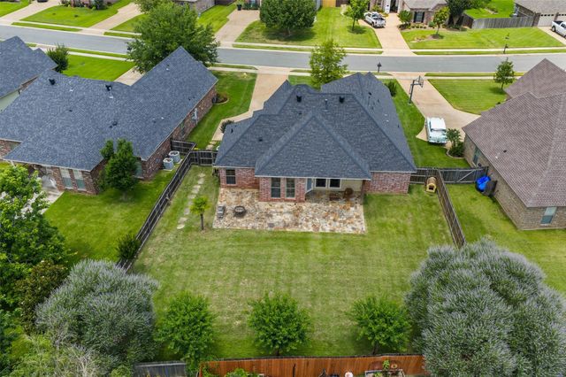 407 Carnaby Court, Bossier City, LA 71111