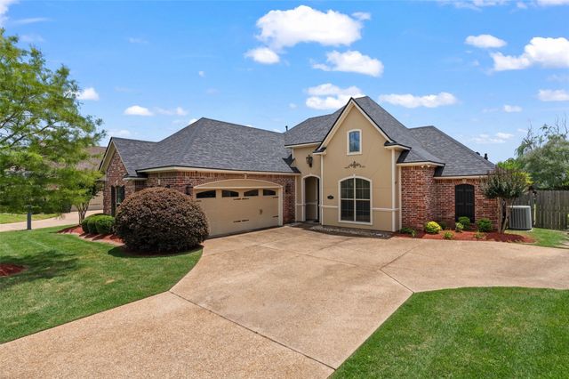 407 Carnaby Court, Bossier City, LA 71111