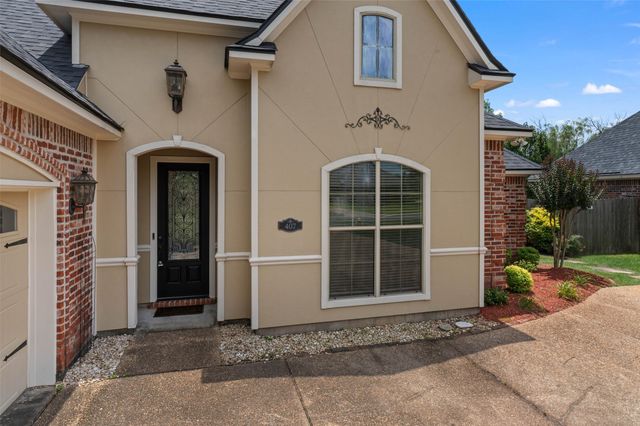 407 Carnaby Court, Bossier City, LA 71111