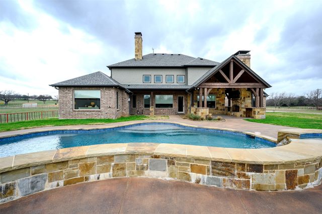 1003 Buckner Road, Brock, TX 76462