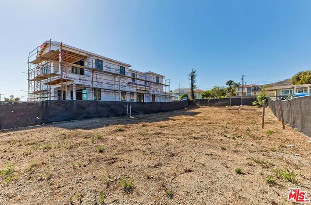 16778 Edgar Street, Pacific Palisades, CA 90272
