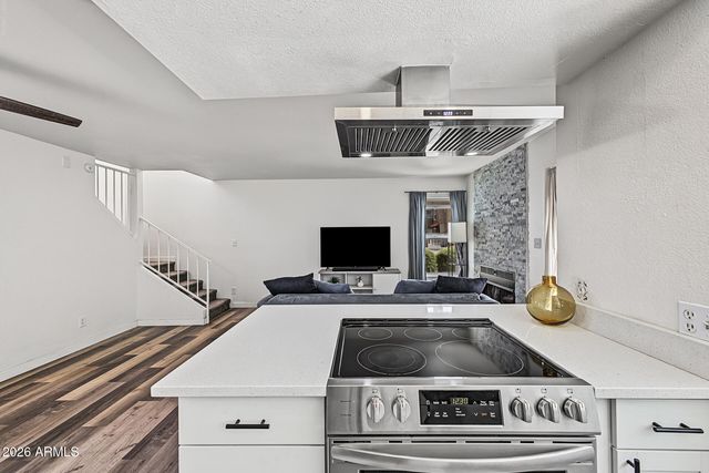 16225 N 30TH Street 3, Phoenix, AZ 85032