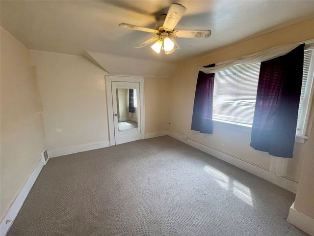 2107 POPLAR Street, Erie, PA 16502