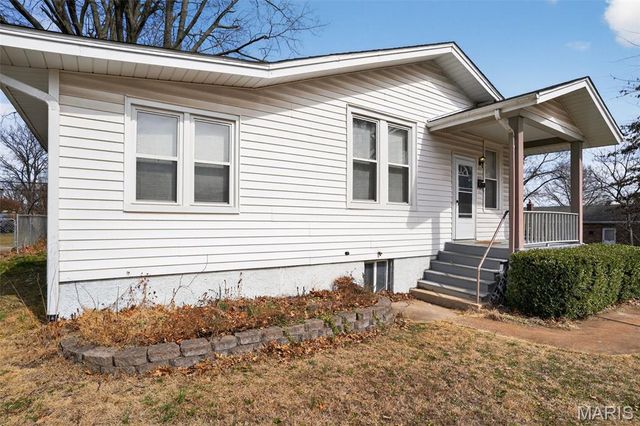 6815 Etzel Avenue, University City, MO 63130