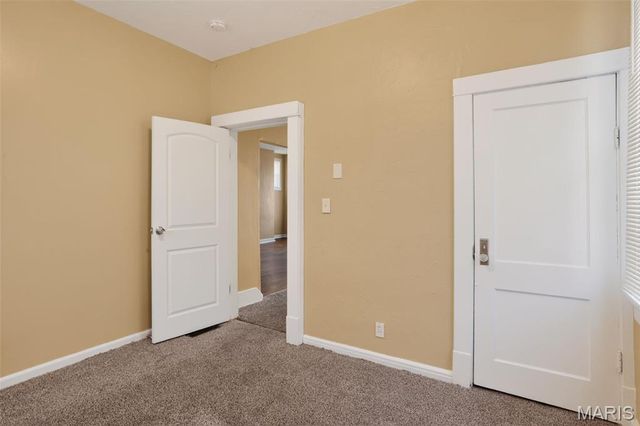 6815 Etzel Avenue, University City, MO 63130