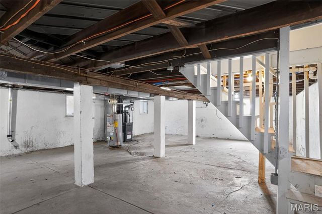 6815 Etzel Avenue, University City, MO 63130