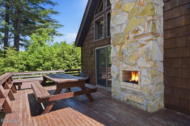 130 Gailey Hill Road, Lake Luzerne, NY 12846