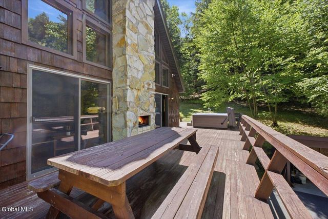 130 Gailey Hill Road, Lake Luzerne, NY 12846