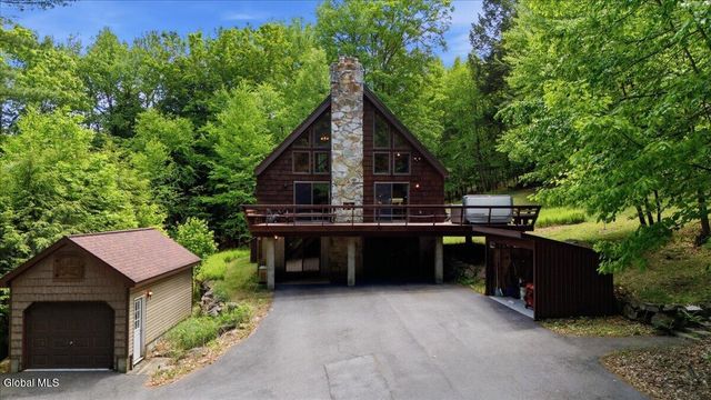 130 Gailey Hill Road, Lake Luzerne, NY 12846