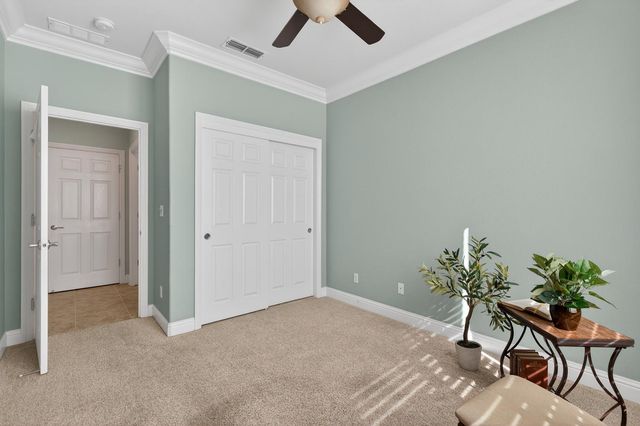 2379 Pepper Tree Ln, Manteca, CA 95336