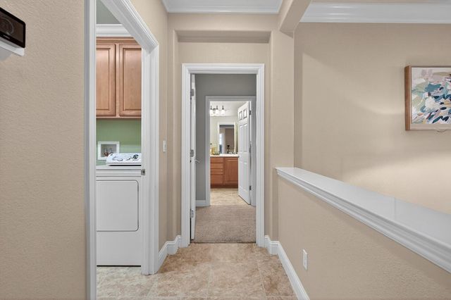 2379 Pepper Tree Ln, Manteca, CA 95336