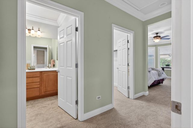 2379 Pepper Tree Ln, Manteca, CA 95336