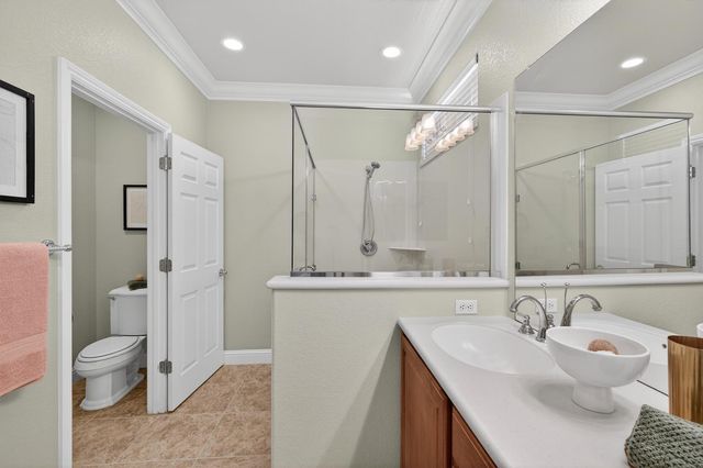 2379 Pepper Tree Ln, Manteca, CA 95336