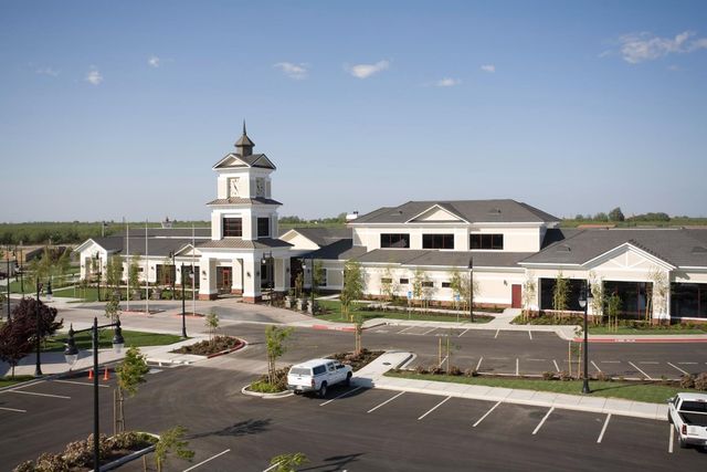 2379 Pepper Tree Ln, Manteca, CA 95336