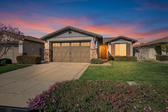 2379 Pepper Tree Ln, Manteca, CA 95336