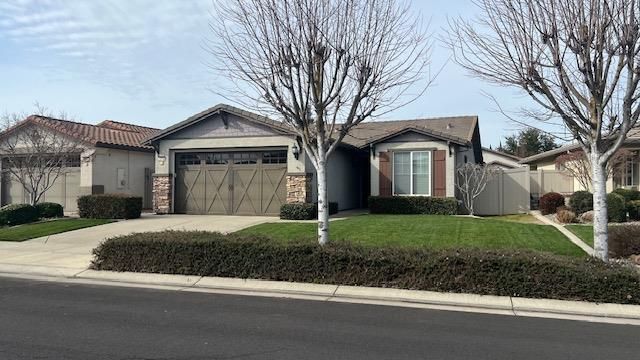 2379 Pepper Tree Ln, Manteca, CA 95336