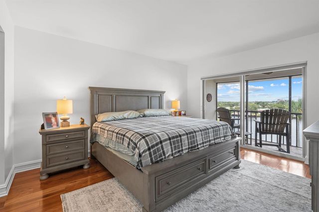 1839 Middle River Drive 501, Fort Lauderdale, FL 33305