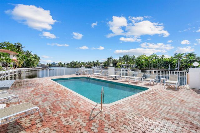 1839 Middle River Drive 501, Fort Lauderdale, FL 33305